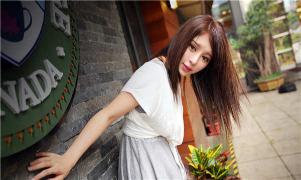 三穗想找一个女性生孩子给报酬-｛找个女人生孩子多少钱｝